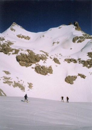 Descending Torre Blanca